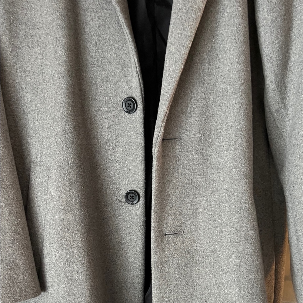 Hollister Men's Classic Gray Trench Coat - Picture 3 of 6